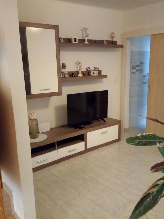 Apartment Nadija Brseč Eksteriør bilde